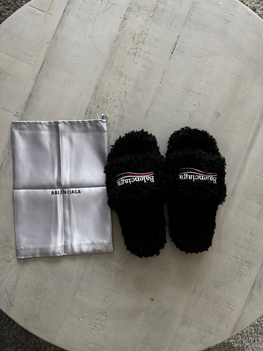 B Black slides